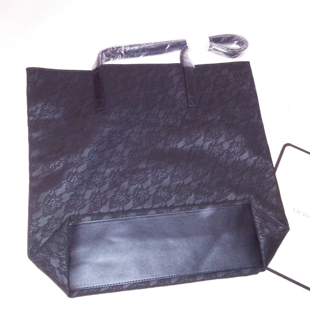 Victoria Secret Tote Bag - Picture 6 of 7